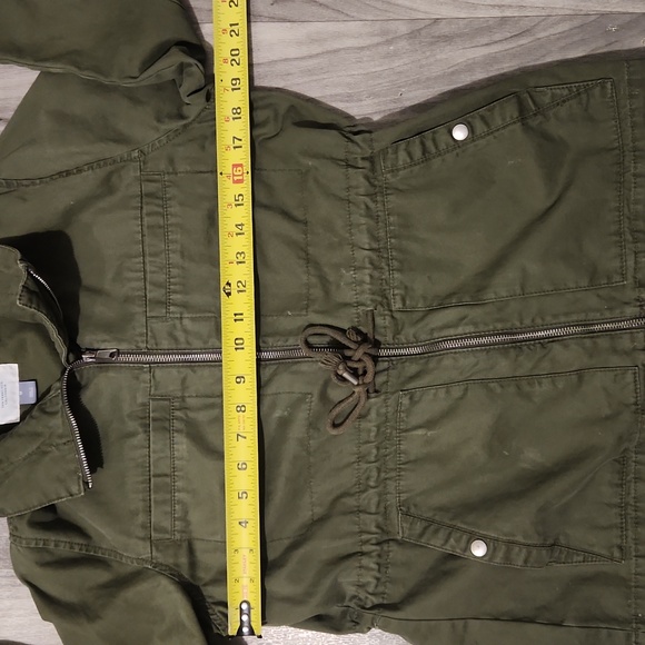 OLD NAVY Size M.Women's  Olive Green  Jacket. - Picture 4 of 12